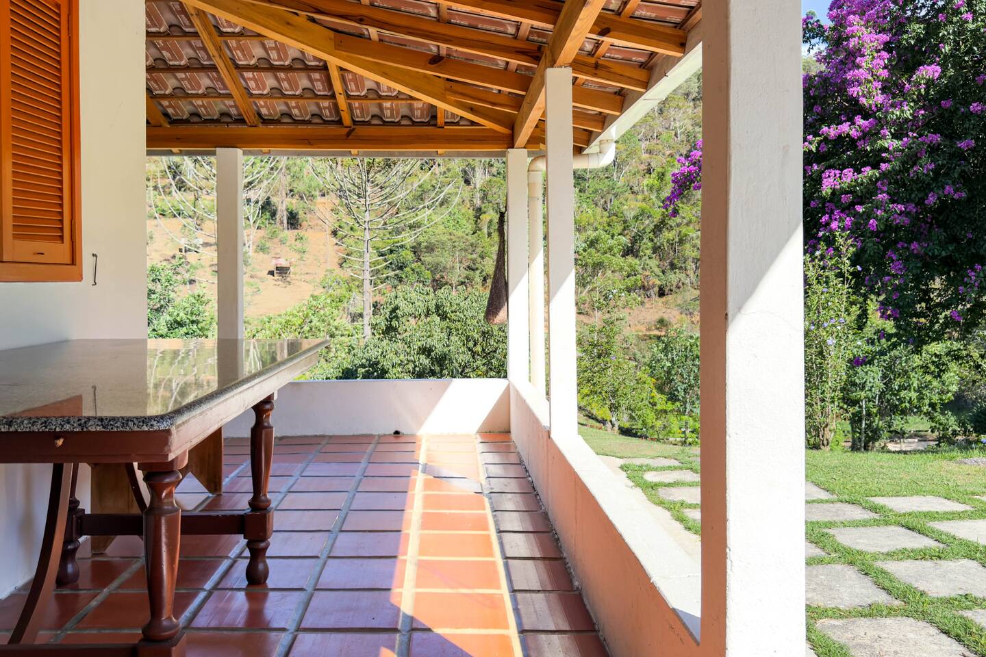 Varanda pet-friendly no Sítio Rhein|Dorf em Marechal Floriano ES